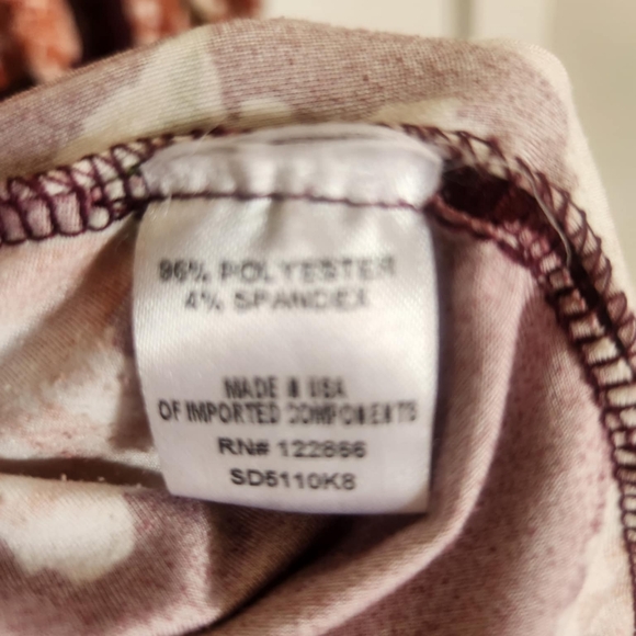 *2 for $20*Girls Burgundy Floral long sleeve A line dress size 7 - Picture 6 of 6